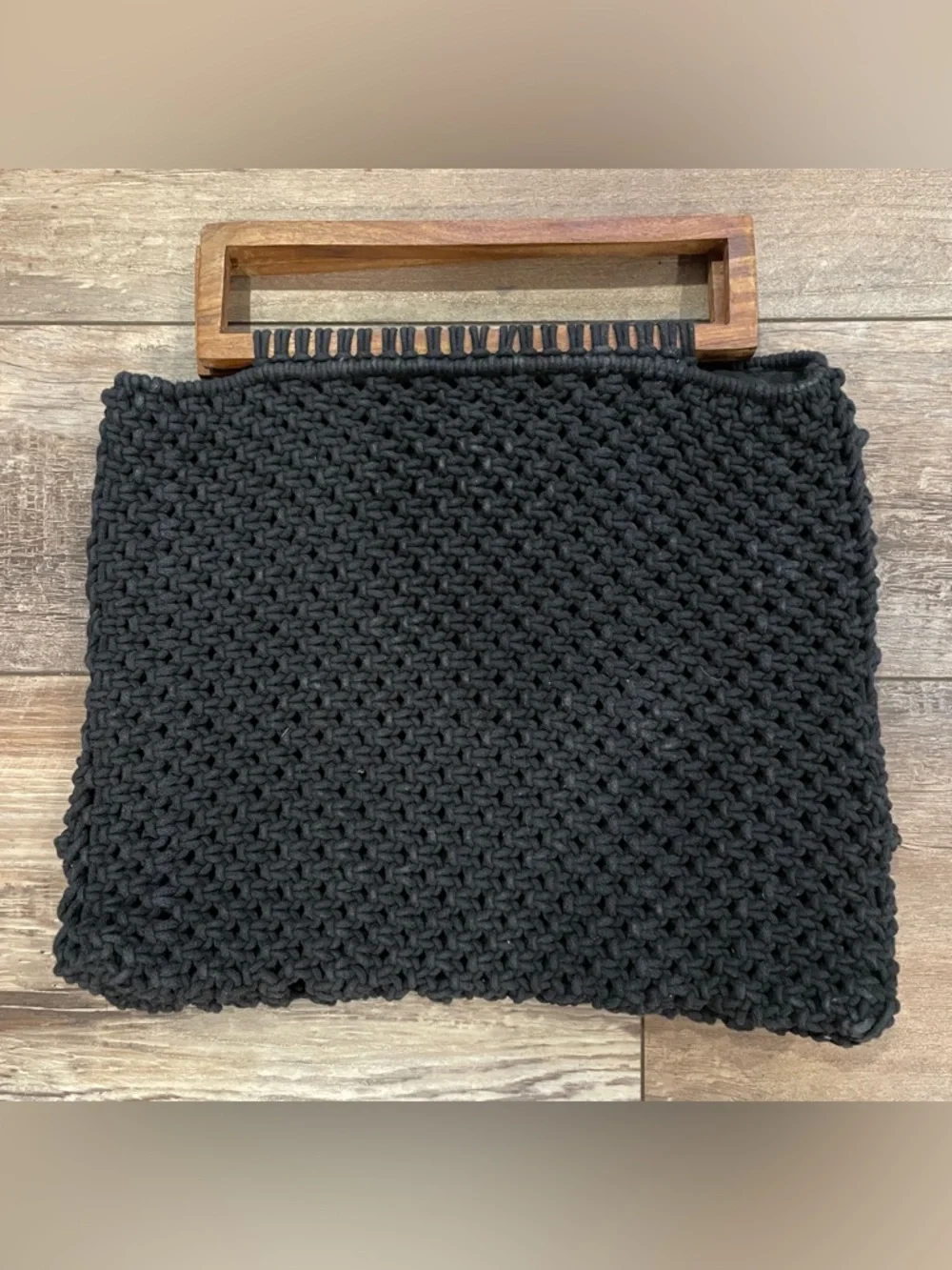 NWT Cleobella Macrame Bag w/ Wooden Handles - Picture 2 of 5